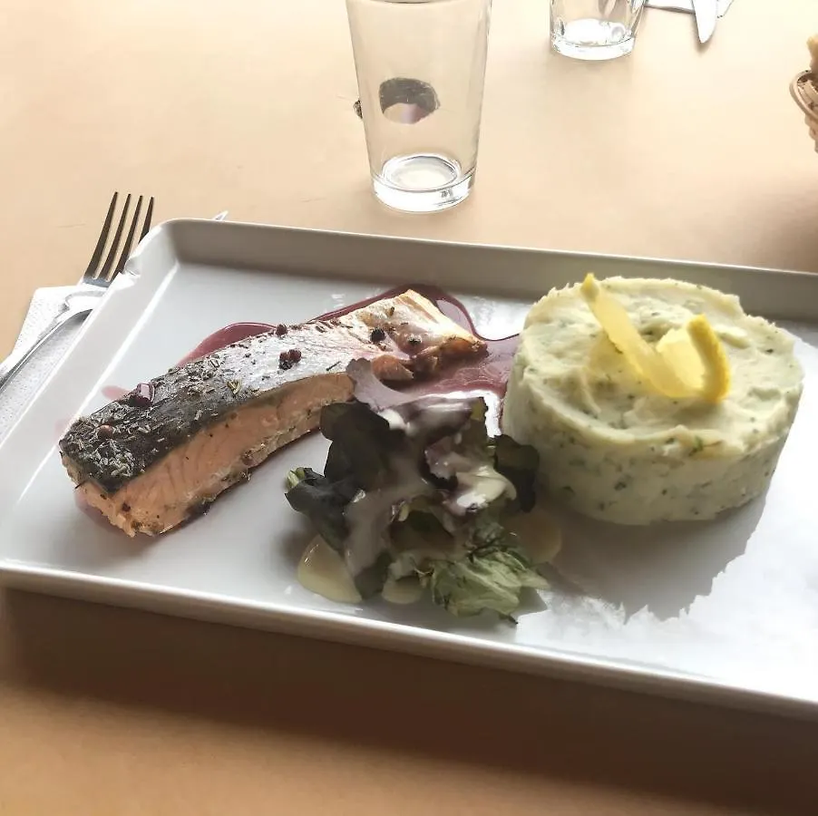 Hotel Restaurant Campanile Aurillac